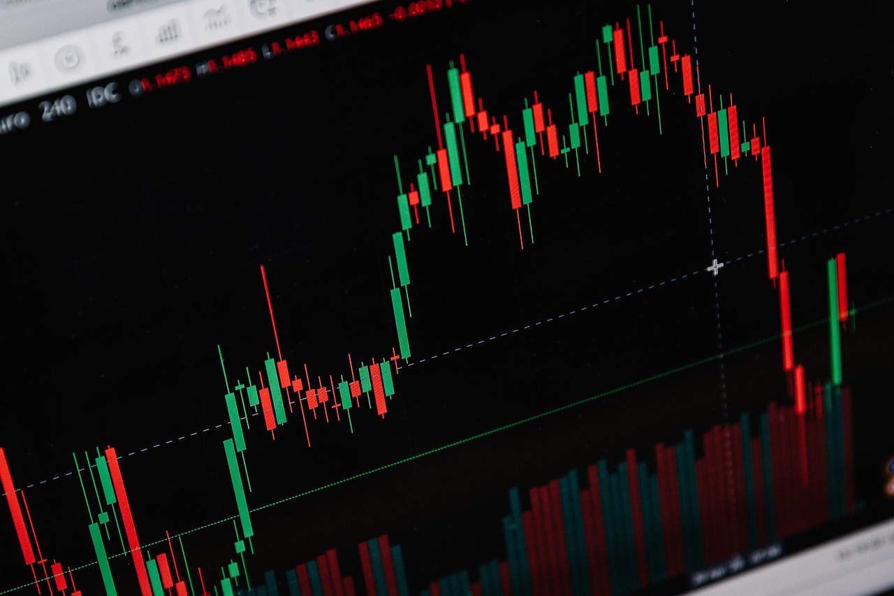 Cryptocurrency Pump and Dump: What Is It and How to Avoid It?